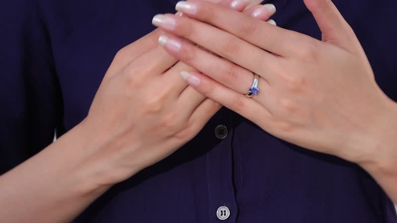 Kashmir Kyanite Solitaire Ring in Platinum Over Sterling Silver (Size 10.0) 1.00 ctw