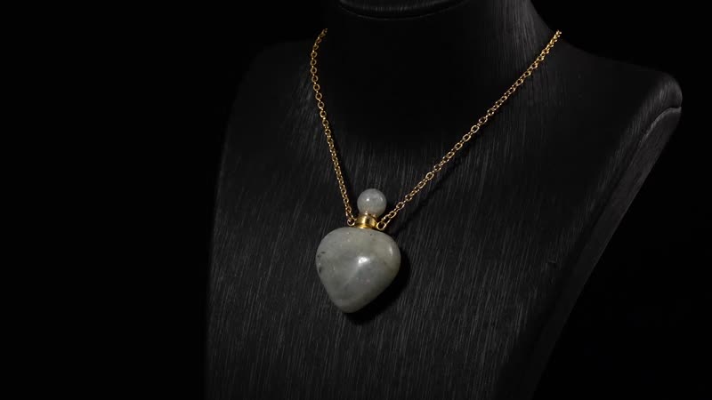 Malagasy Labradorite Perfume Heart Bottle Necklace (22 Inches) in ION Plated YG Stainless Steel 8.00 ctw