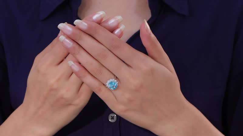 Epic Deal Luxoro 14K White Gold AAA Cambodian Blue Zircon, Diamond (G-H, I2) (0.20 cts) Sunburst Ring (Size 6.0) (4.15 g) 5.90 ctw