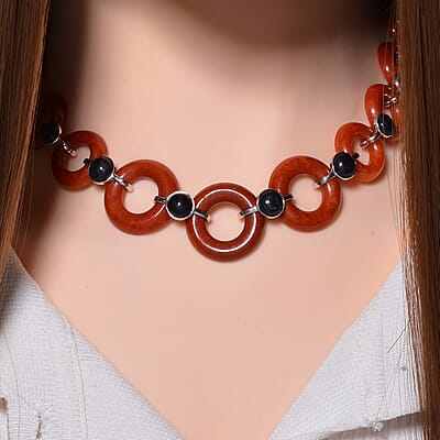 Designer Inspired Red and Black Jade (D) Disc Graduated Necklace 18 Inches in Platinum Over Sterling Silver 236.10 ctw