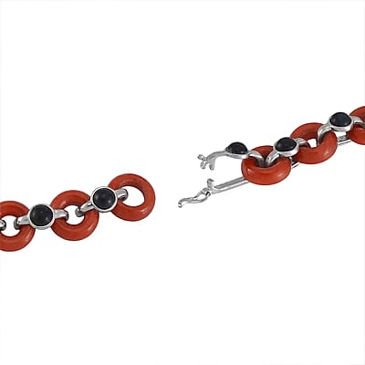 Designer Inspired Red and Black Jade (D) Disc Graduated Necklace 18 Inches in Platinum Over Sterling Silver 236.10 ctw