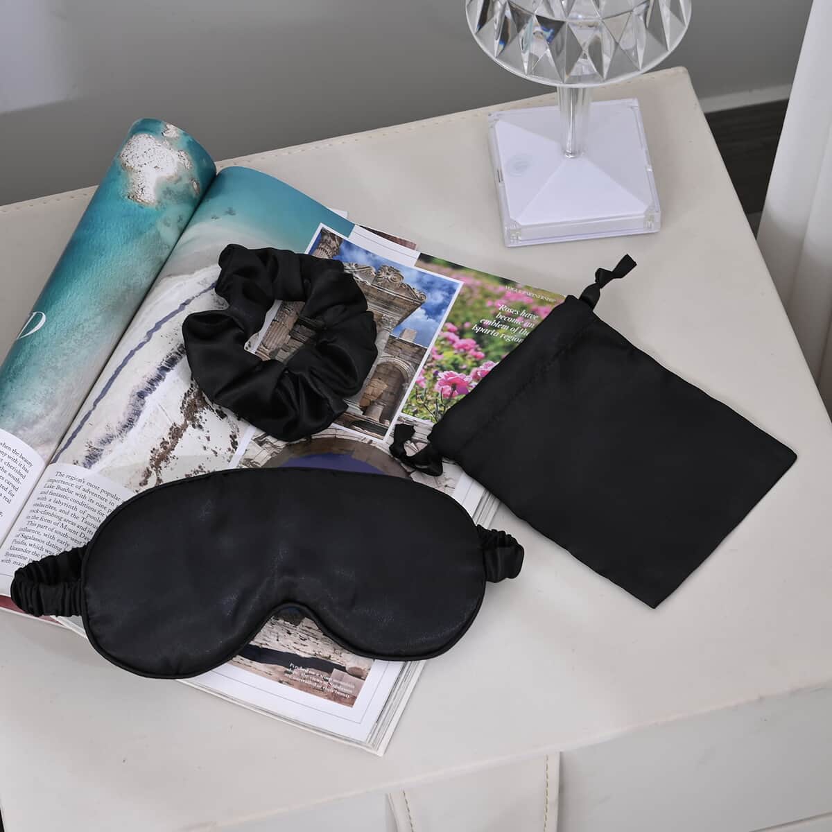 Black 5 Piece Satin Sleep Set (2x Pillow Case, Eye Mask, Scrunchie, & Pouch) image number 2