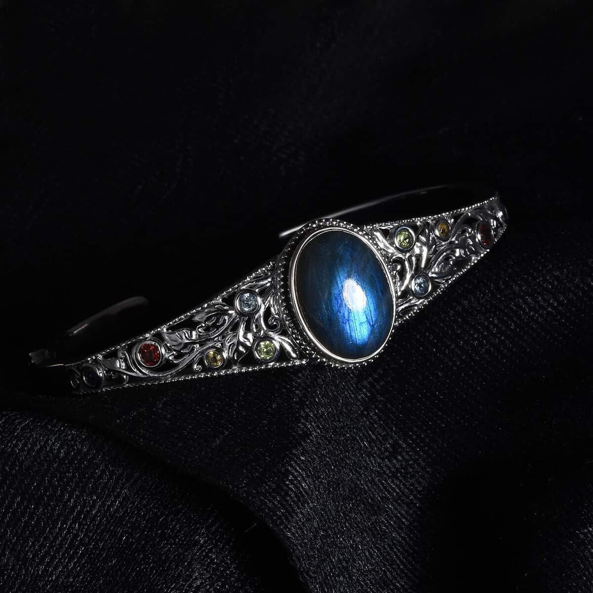 Malagasy Labradorite and Multi Gemstone Cuff Bracelet in Stainless Steel (7.25 In) 14.75 ctw image number 2