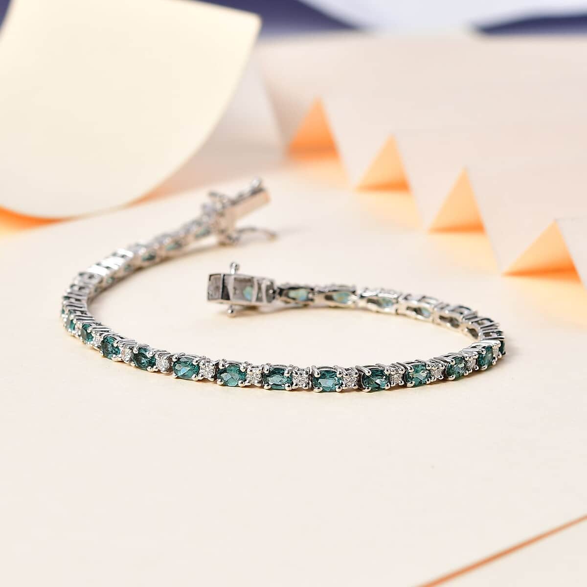 Indian Ocean Apatite and Moissanite Bracelet in Platinum Over Sterling Silver (7.25 In) 5.60 ctw image number 1