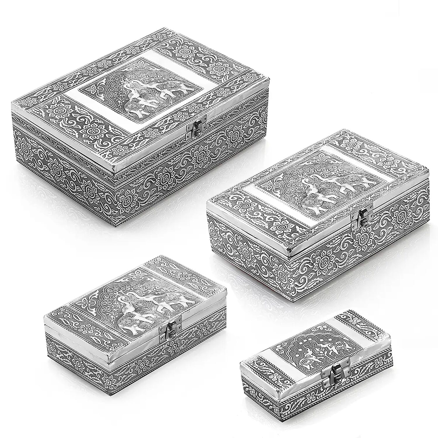 "Set of 4 Owl Nested Oxidized Nested Box  SIZE: 9.5(L)x6.75(W)x3.5(H) Inches 8(L)x5.25(W)x2.5(H) Inches 6.5(L)x4(W)x2(H) Inches 5(L)x2.5(W)x1.25(H) inch COLOR: Sliver"