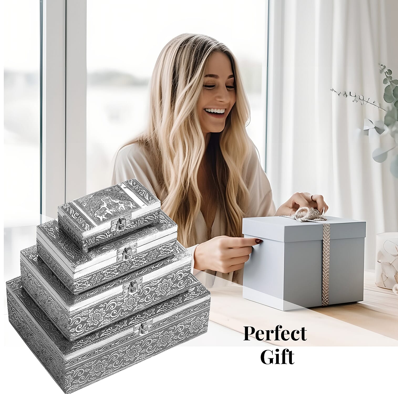 "Set of 4 Owl Nested Oxidized Nested Box  SIZE: 9.5(L)x6.75(W)x3.5(H) Inches 8(L)x5.25(W)x2.5(H) Inches 6.5(L)x4(W)x2(H) Inches 5(L)x2.5(W)x1.25(H) inch COLOR: Sliver"