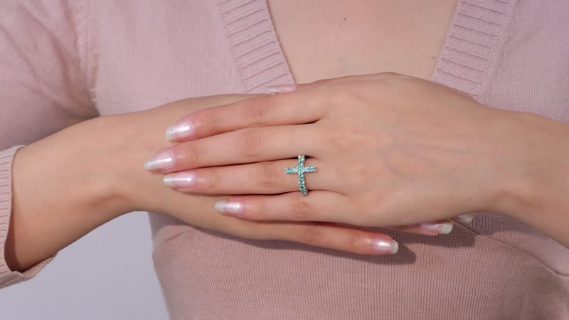 Premium Indian Ocean Apatite Ring in Platinum Over Sterling Silver (Size 10.0) 1.60 ctw