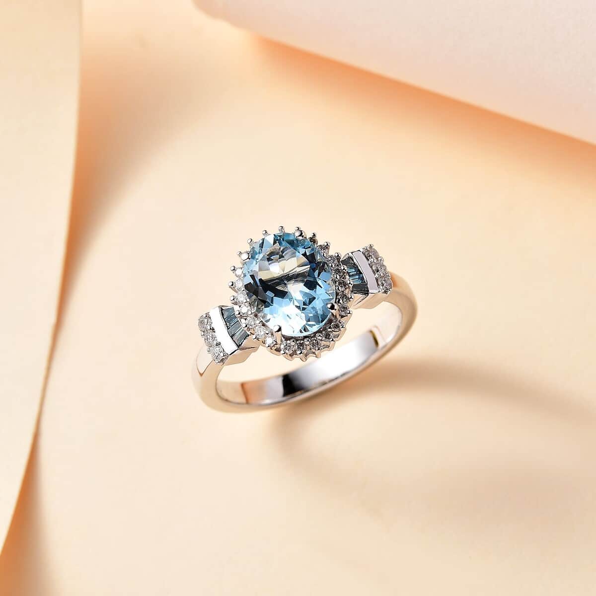 Luxoro 14K White Gold AAA Santa Maria Aquamarine and I2-I3 Venice Blue and White Diamond Ring (Size 8.0) 4.40 Grams 1.85 ctw image number 1