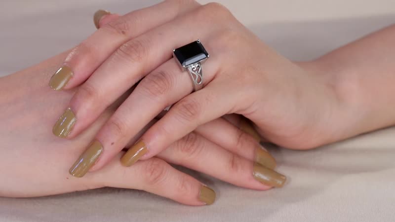 Thai Black Spinel Solitaire Ring in Stainless Steel (Size 10.0) 8.10 ctw