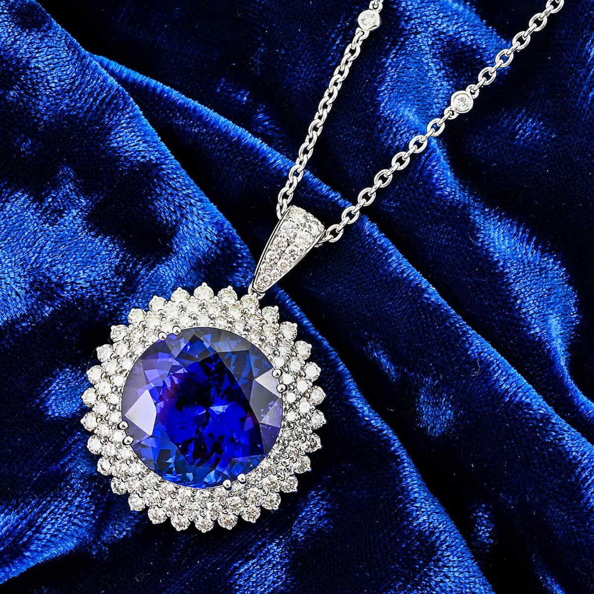 Chairman Vault Collection Certified & Appraised Rhapsody 950 Platinum AAAA Tanzanite and E-F VS Diamond Floral Pendant Necklace 18 Inches 21.13 Grams 24.70 ctw image number 1