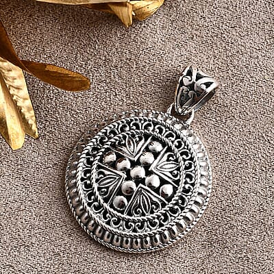 Bali Legacy Guardian Seal Pendant without Chain in Sterling Silver 9.20 Grams