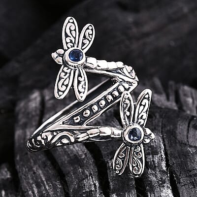 Bali Legacy Kanchanaburi Blue Sapphire 0.25 ctw Dragonfly Ring in Sterling Silver (Size 6.0)