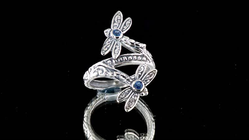 Bali Legacy Blue Sapphire 0.25 ctw Dragonfly Ring in Sterling Silver