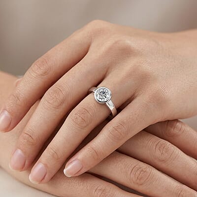 Moissanite 0.80 ctw Ring in Platinum Over Sterling Silver (Size 6.5)