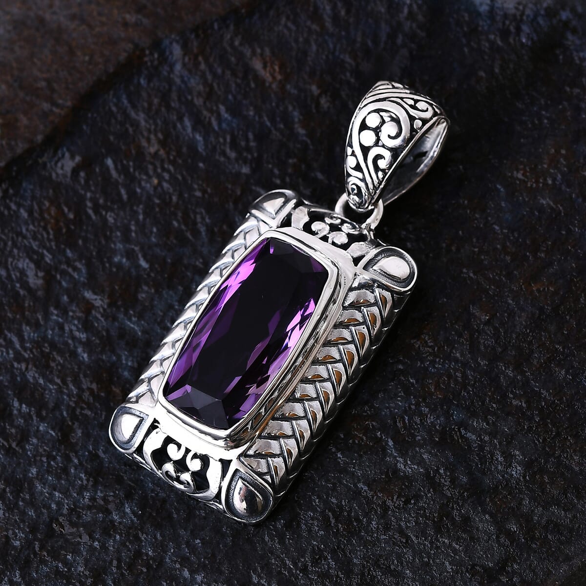 Bali Legacy African Amethyst Pendant in Sterling Silver 11.15 ctw image number 1