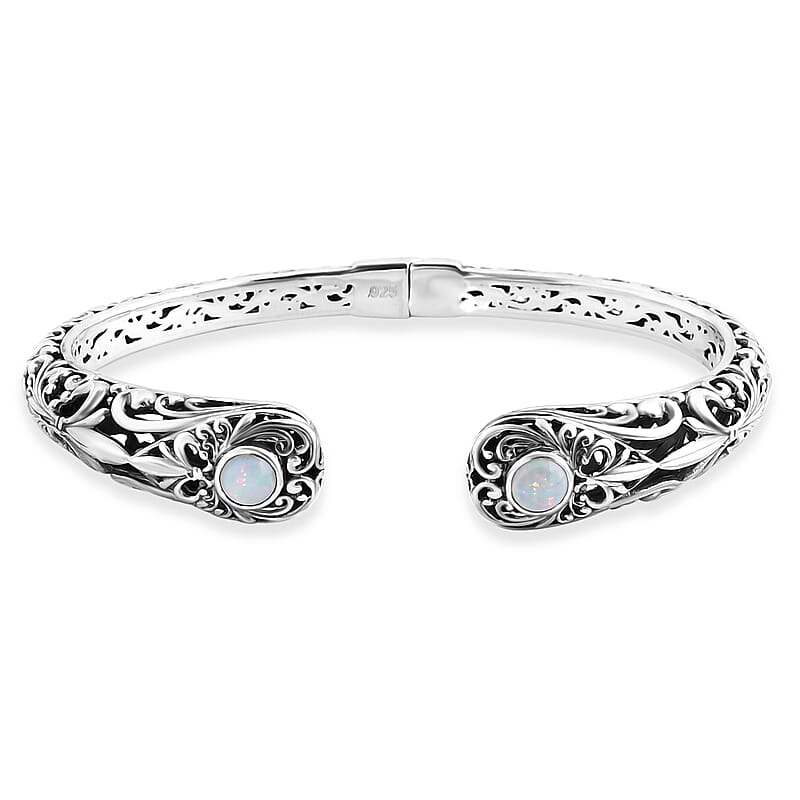 Bali Legacy Ethiopian Welo Opal 1.10 ctw Cuff Bracelet in Sterling Silver (6.50 In)