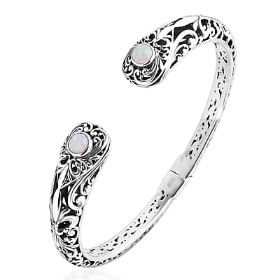 Bali Legacy Ethiopian Welo Opal 1.10 ctw Cuff Bracelet in Sterling Silver (6.50 In)