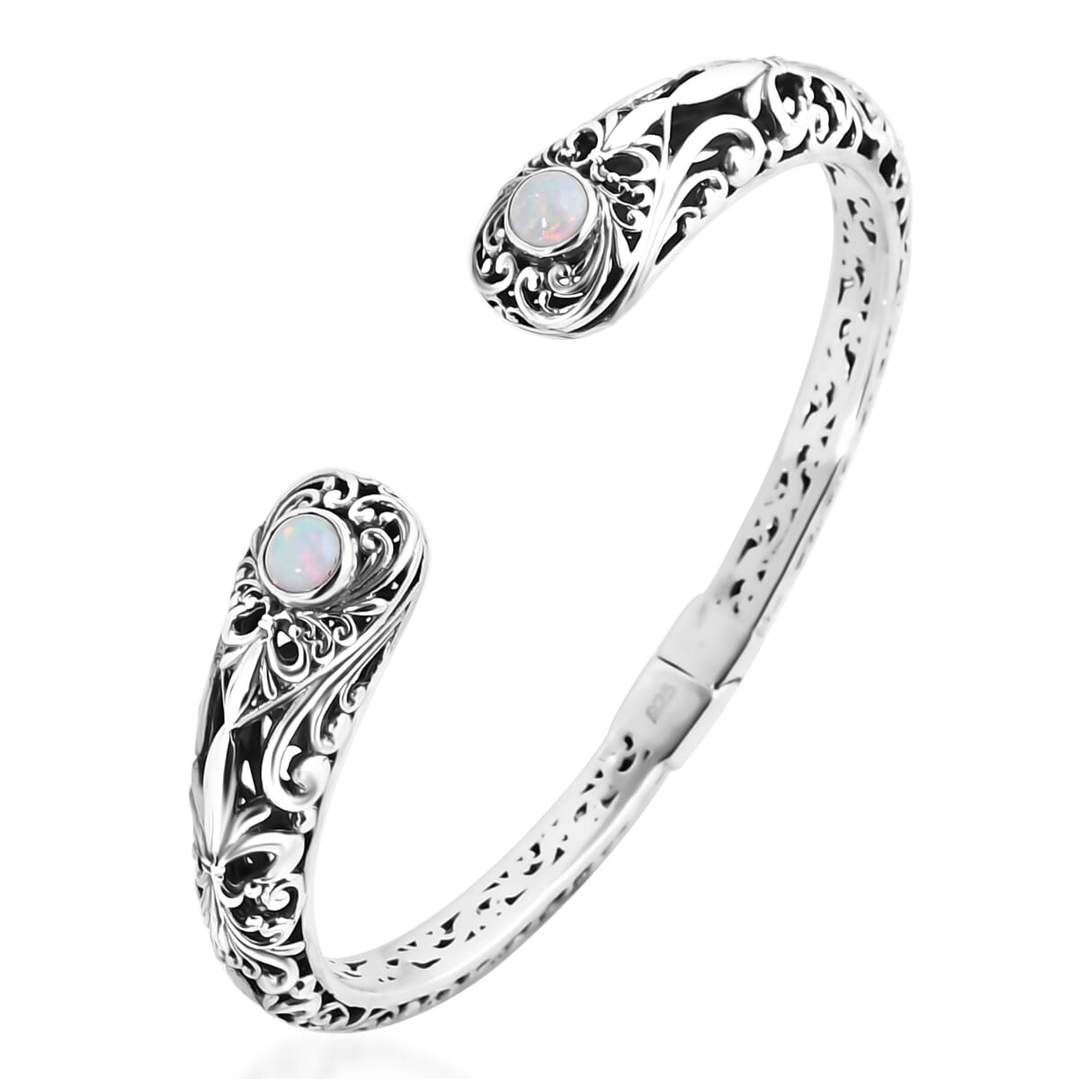 Bali Legacy Ethiopian Welo Opal 1.10 ctw Cuff Bracelet in Sterling Silver (7.25 In) image number 3
