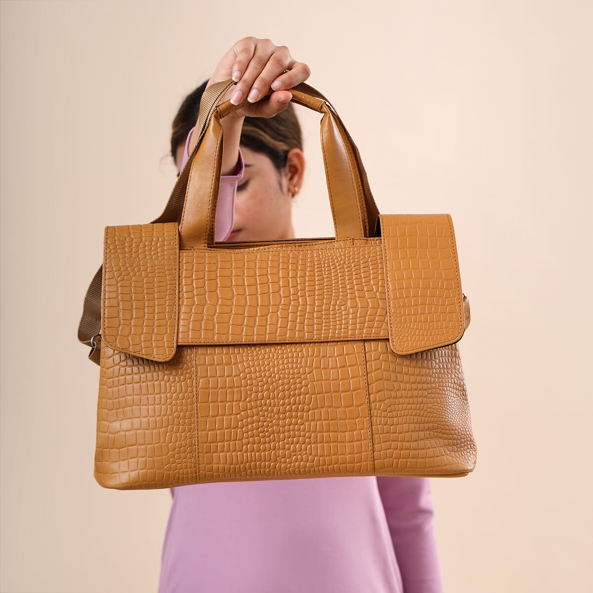 Tan Genuine Leather Croco Embossed Shoulder Bag image number 1