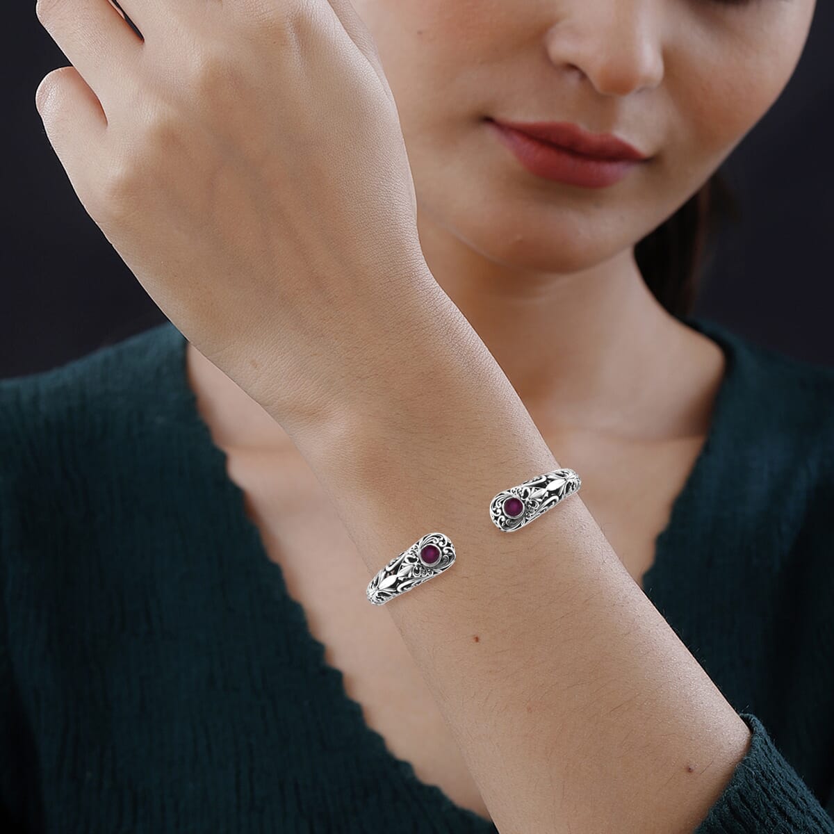Bali Legacy Niassa Ruby (FF) 2.40 ctw Cuff Bracelet in Sterling Silver (7.25 In) image number 2