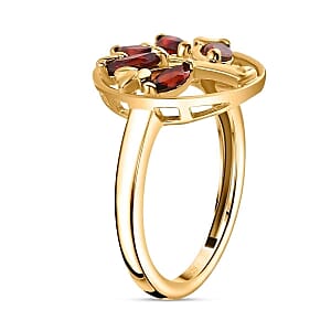 Red Garnet 0.95 ctw Cluster Ring in Vermeil Yellow Gold Over Sterling Silver (Size 8)