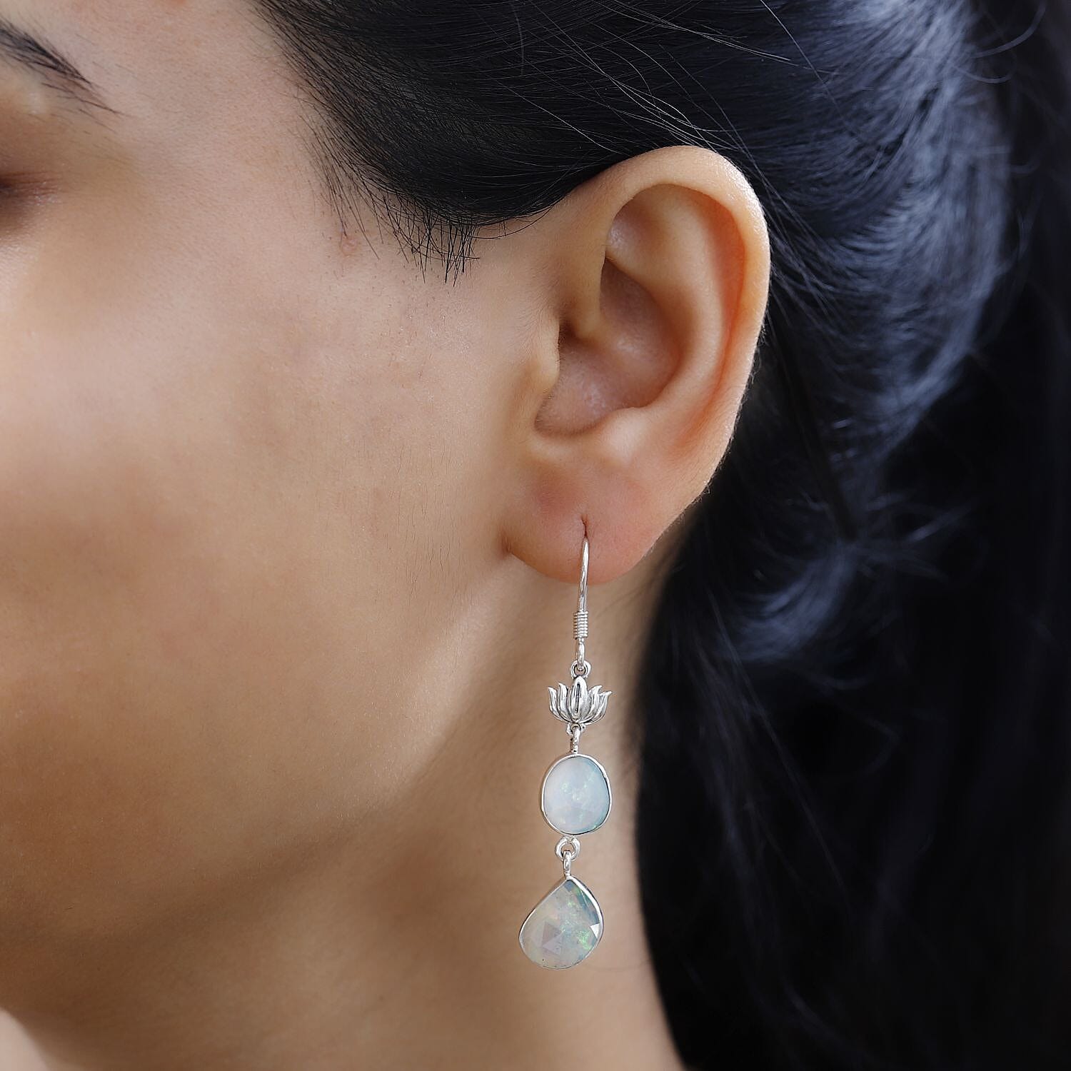 Indian Artistry Polki Ethiopian Welo Opal 3.00 ctw Rose Earrings in Sterling Silver