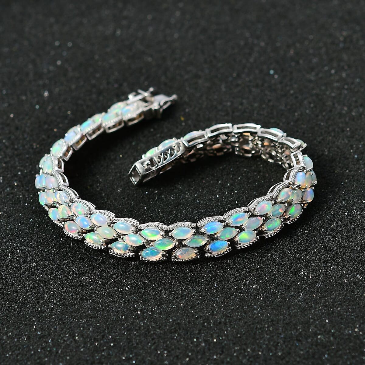 Premium Ethiopian Welo Opal Bracelet in Platinum Over Sterling Silver (7.25 In) 11.00 ctw image number 2