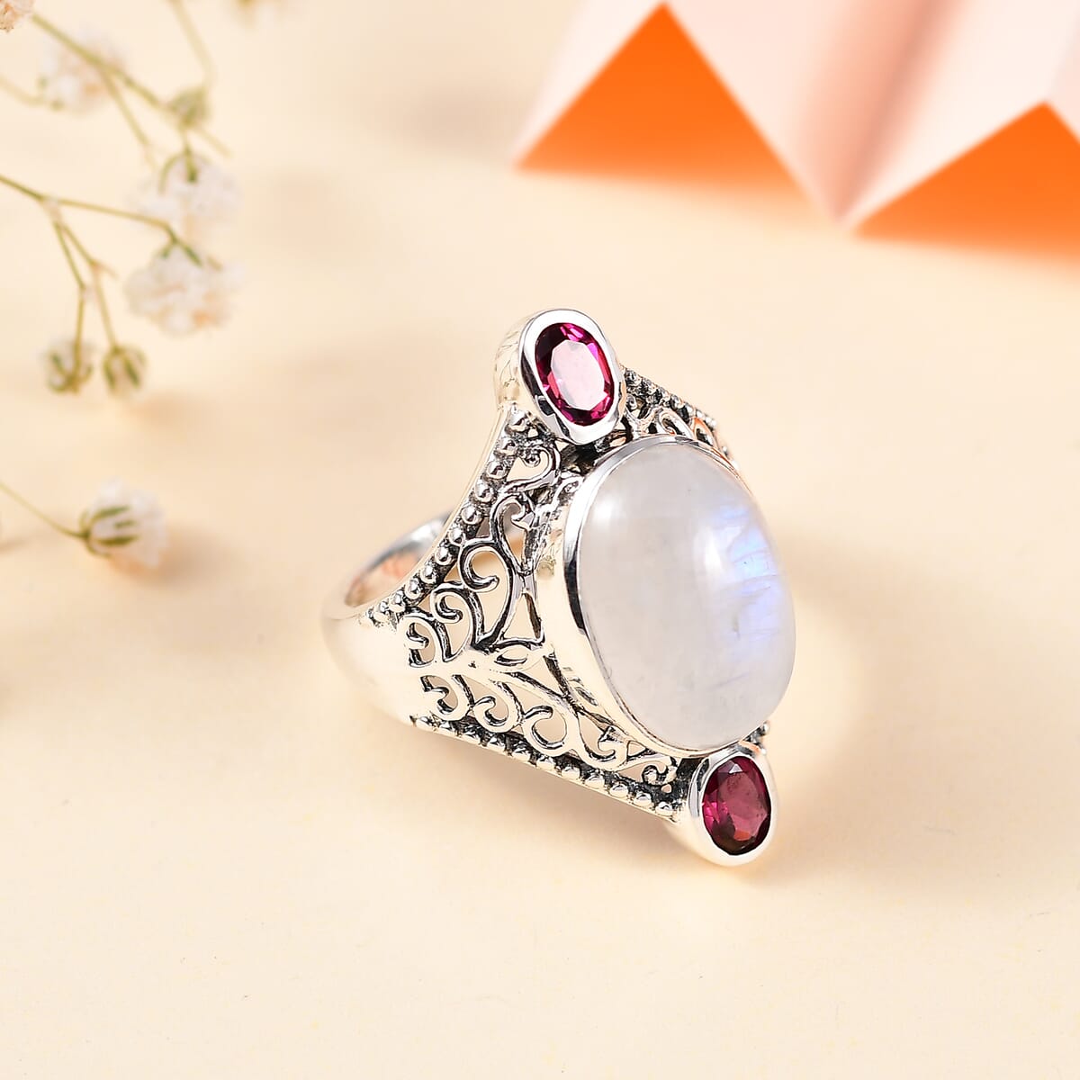 Artisan Crafted AAA Moon Glow Moonstone and Orissa Rhodolite Garnet Filigree Ring in Sterling Silver (Size 10.0) 7.10 ctw image number 1