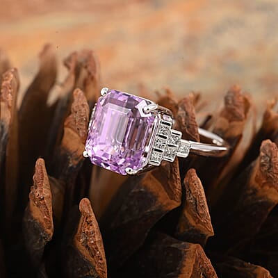 Certified & Appraised Rhapsody 950 Platinum AAAA Patroke Kunzite, Diamond (E-F, VS) (0.36 cts) Ring (Size 4.5) (6.90 g) 8.00 ctw