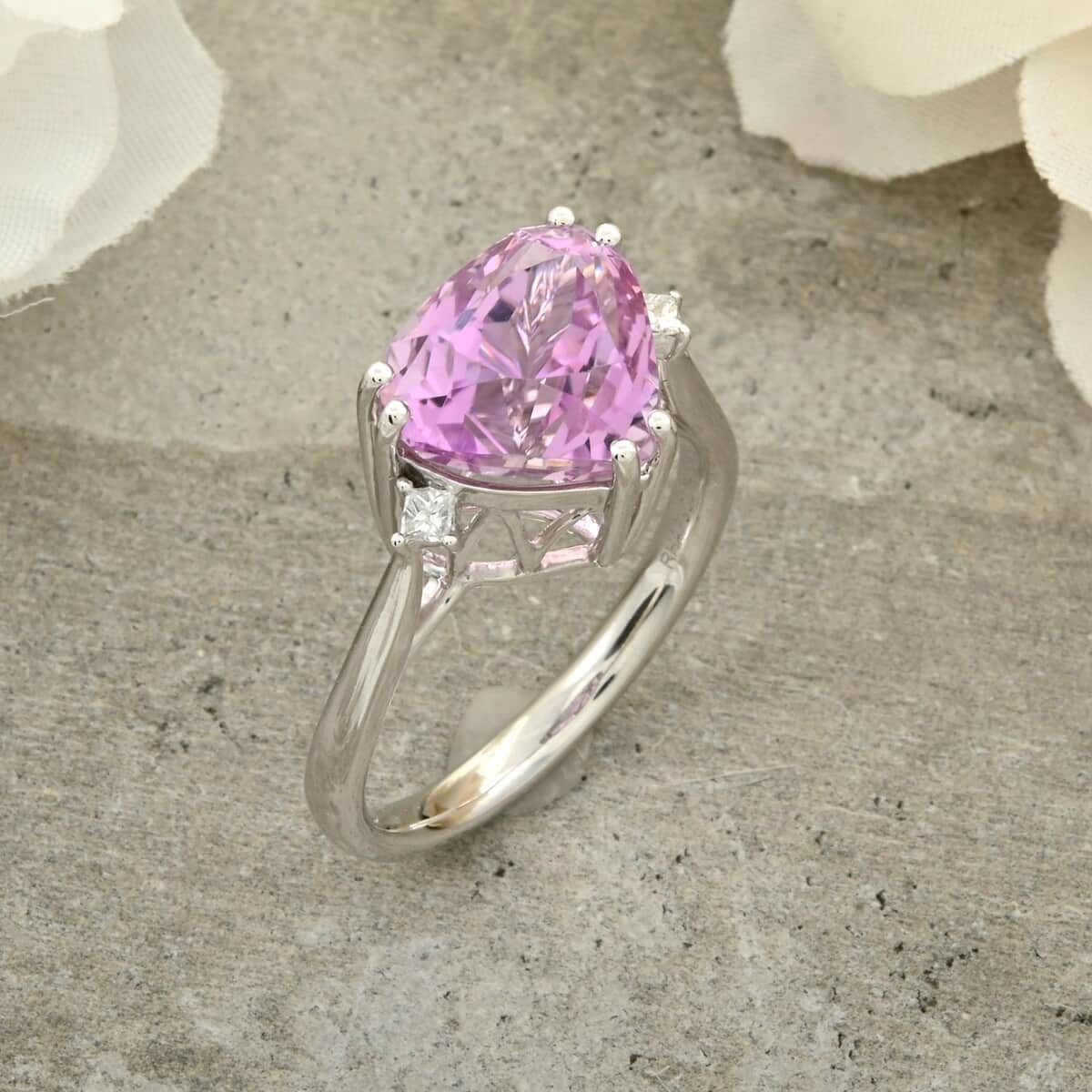 Certified & Appraised Rhapsody 950 Platinum AAAA Patroke Kunzite and E-F VS Diamond Ring (Size 10.0) 8.30 Grams 7.50 ctw image number 1