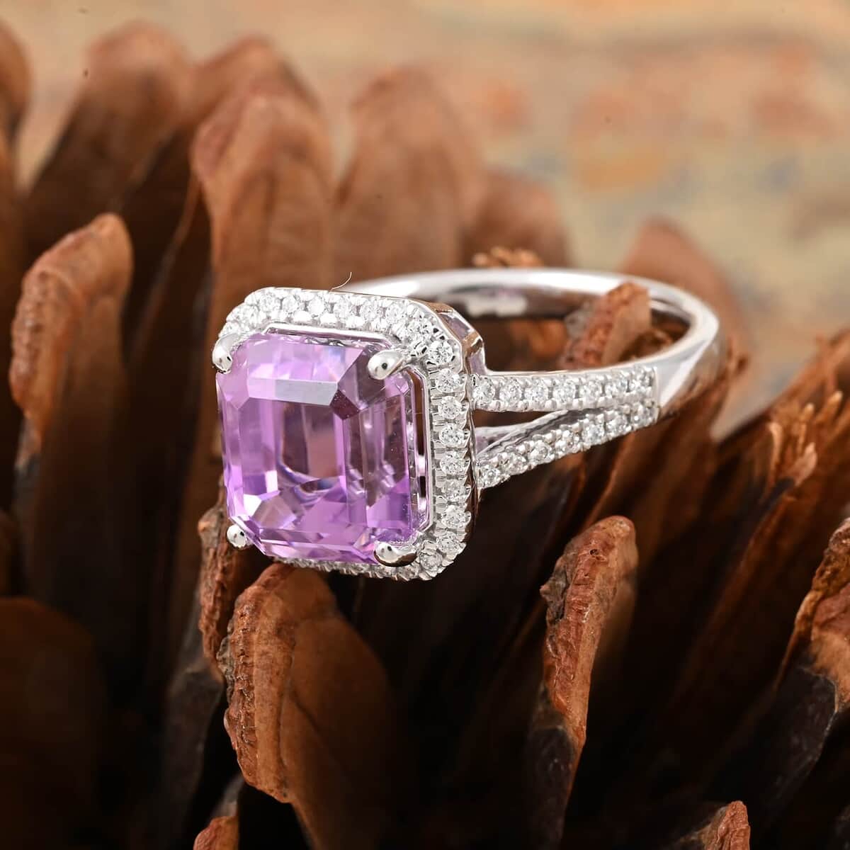 Certified & Appraised Rhapsody 950 Platinum AAAA Patroke Kunzite and E-F VS Diamond Ring (Size 10.0) 7.50 Grams 5.75 ctw image number 1