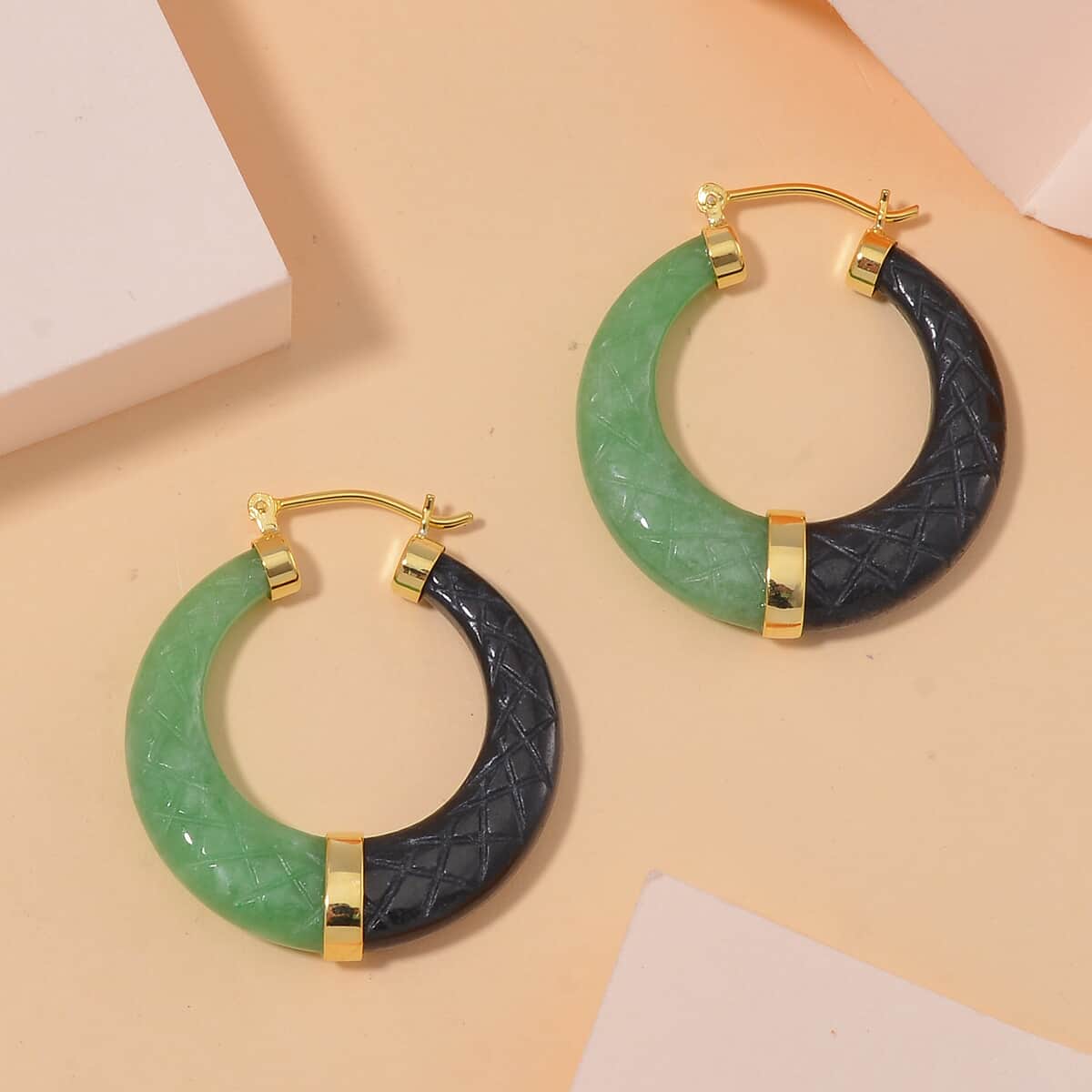 Green and Black Jade (D) 104.00 ctw Hoop Earrings in Vermeil Yellow Gold Over Sterling Silver  image number 1