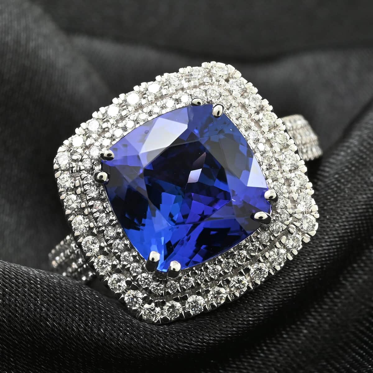 Certified & Appraised Rhapsody 950 Platinum AAAA Tanzanite and E-F VS Diamond Ring (Size 5.0) 10.45 Grams 5.75 ctw image number 1