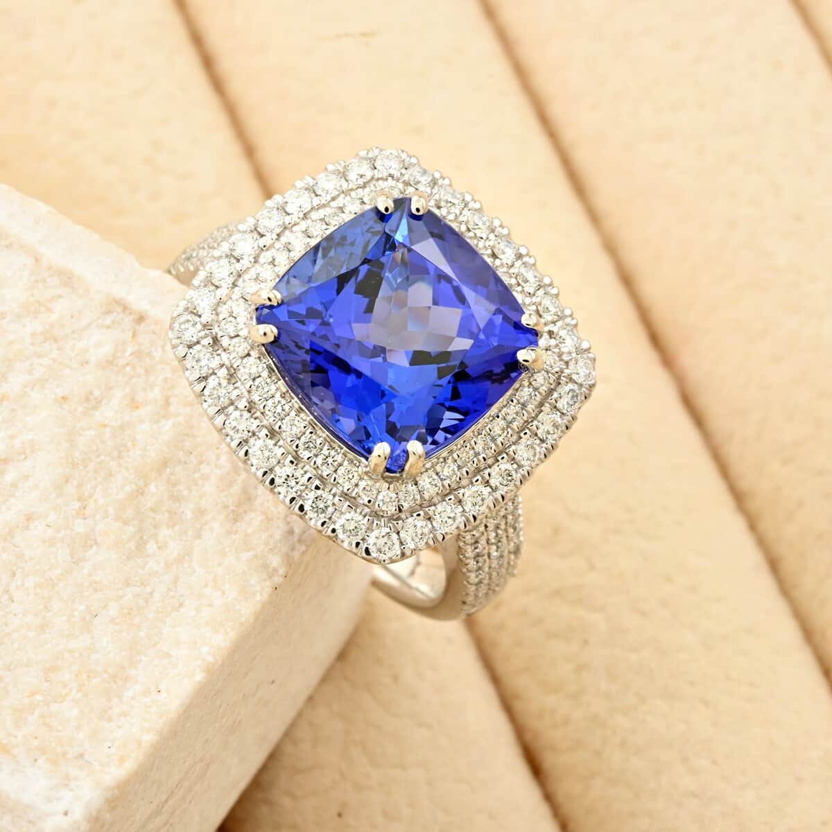 Certified & Appraised Rhapsody 950 Platinum AAAA Tanzanite and E-F VS Diamond Ring (Size 7.0) 10.45 Grams 5.75 ctw image number 1