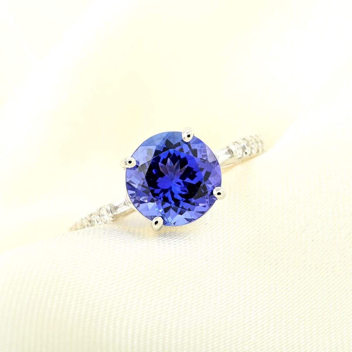 Certified & Appraised Rhapsody 950 Platinum AAAA Tanzanite, Diamond (E-F, VS) (0.20 cts) Ring (Size 6.5) (4.70 g) 2.75 ctw image number 1