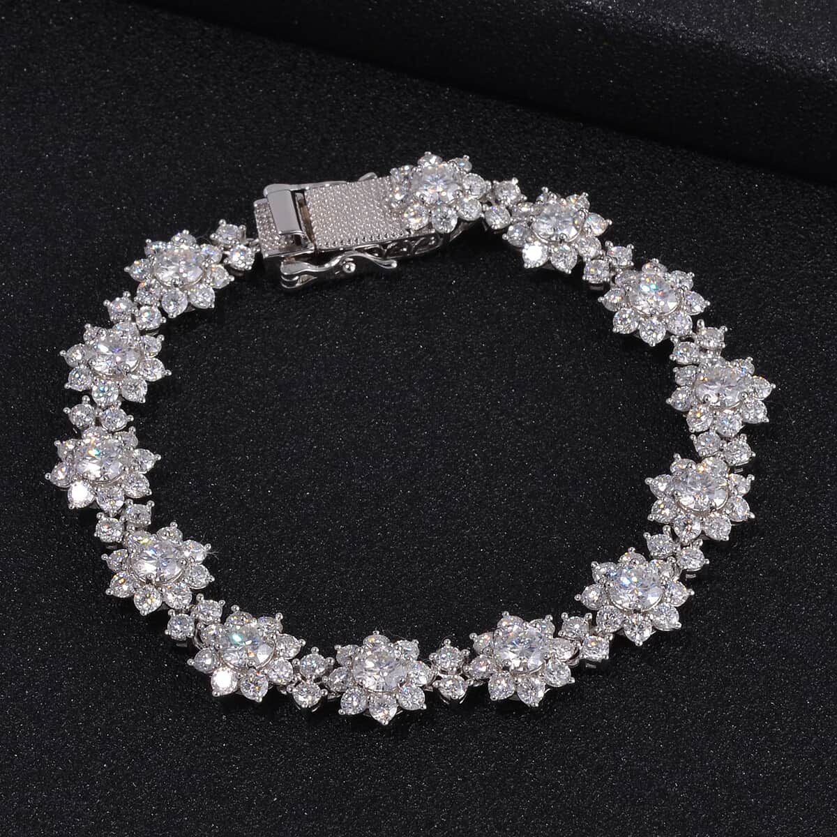 Moissanite Floral Bracelet in Platinum Over Sterling Silver (7.25 In) 14.35 ctw image number 1