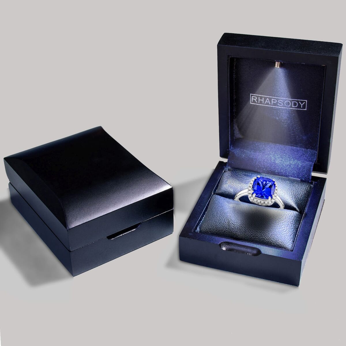 Certified & Appraised Rhapsody AAAA Tanzanite and E-F VS Diamond 4.00 ctw Ring in 950 Platinum (Size 9.0) 6.10 Grams image number 6