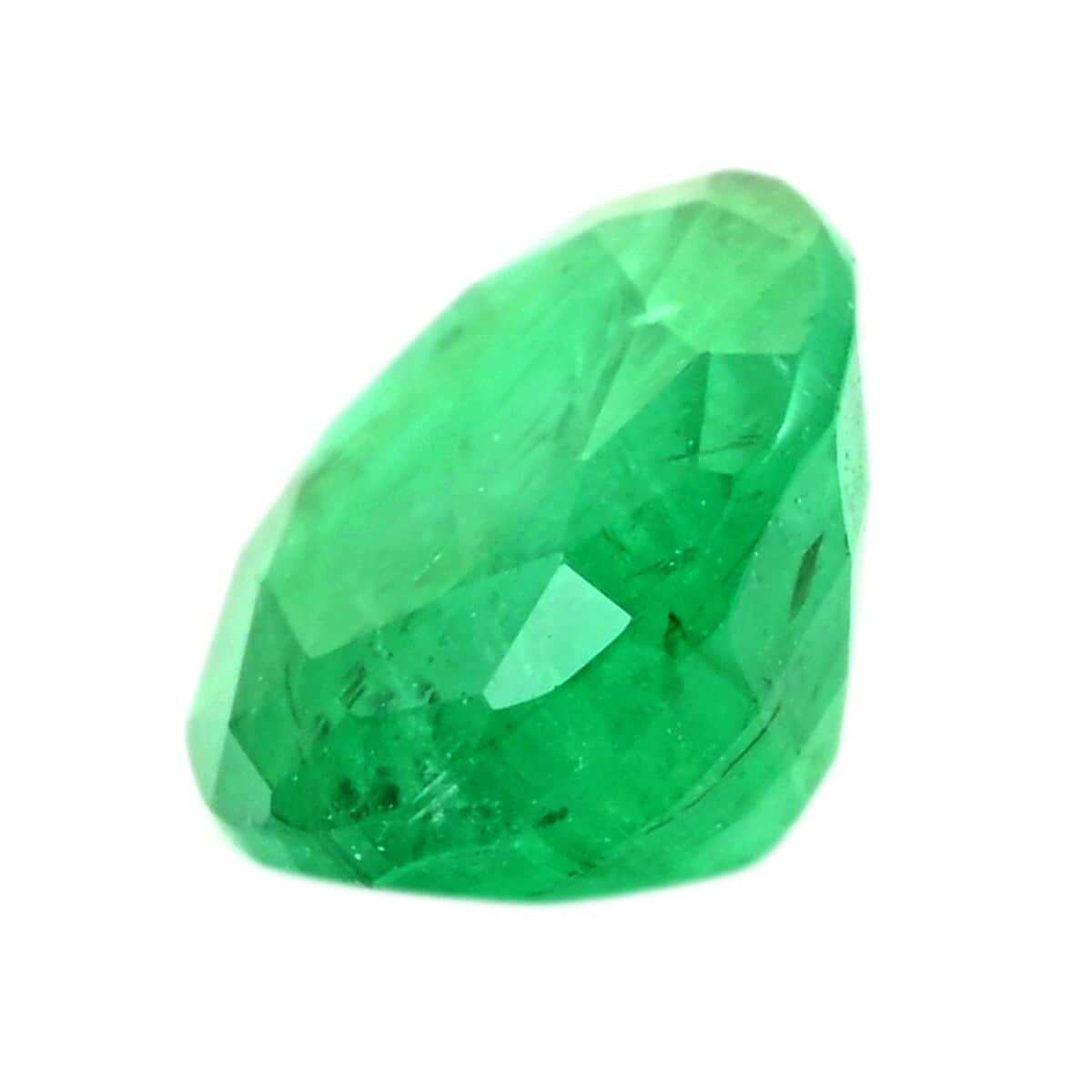 AAAA Kagem Zambian Emerald (Ovl 9x7 mm) 1.50 ctw image number 1