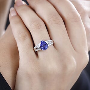 Luxoro 14K White Gold AAA Tanzanite and G-H I2 Diamond Ring (Size 8.0) 5.25 Grams 3.25 ctw