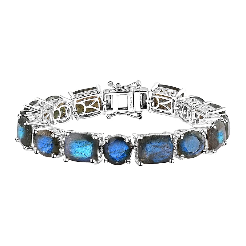 Malagasy Labradorite Bracelet in Platinum Over Sterling Silver (6.50 In) 40.35 ctw