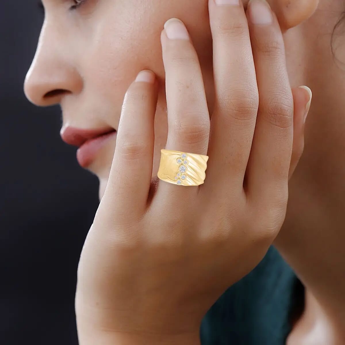 Clarte Kaleidoscope Collection Moissanite Ring in Vermeil Yellow Gold Over Sterling Silver (Size 9.0) 0.20 ctw image number 8