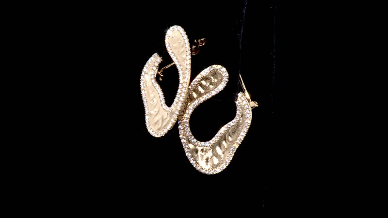 Clarte Foglia Collection Moissanite Earrings in Vermeil Yellow Gold Over Sterling Silver 1.40 ctw