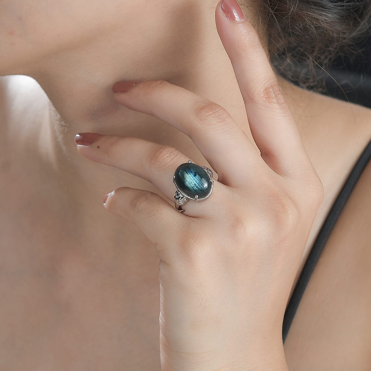 Malagasy Labradorite Solitaire Ring in Stainless Steel (Size 9.0) 10.00 ctw image number 3