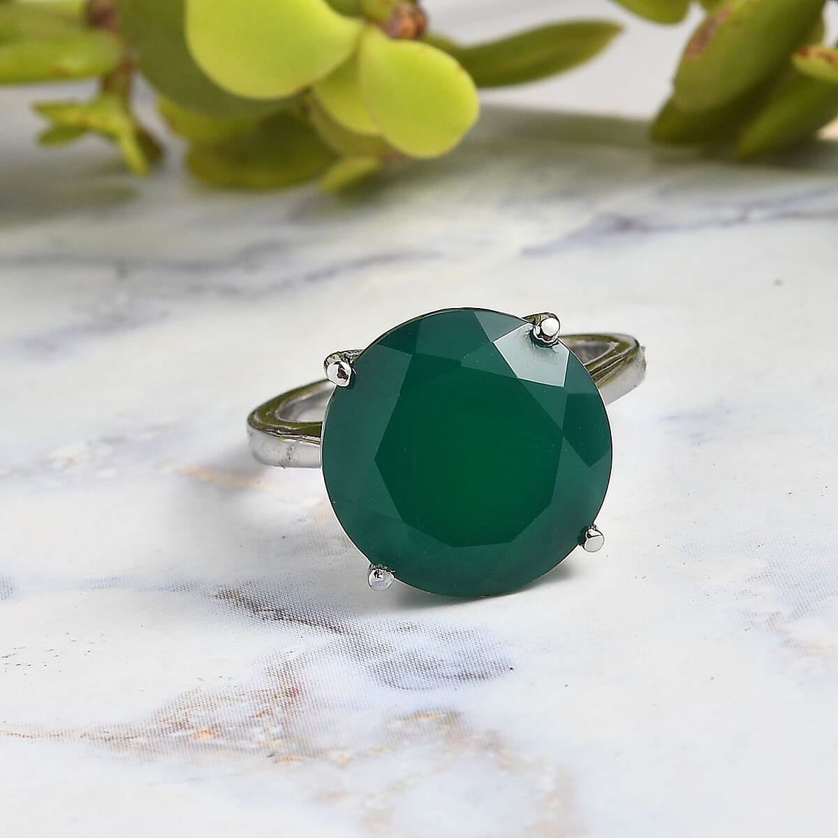 Green Onyx Solitaire Ring in Stainless Steel (Size 6.0) 7.70 ctw image number 1