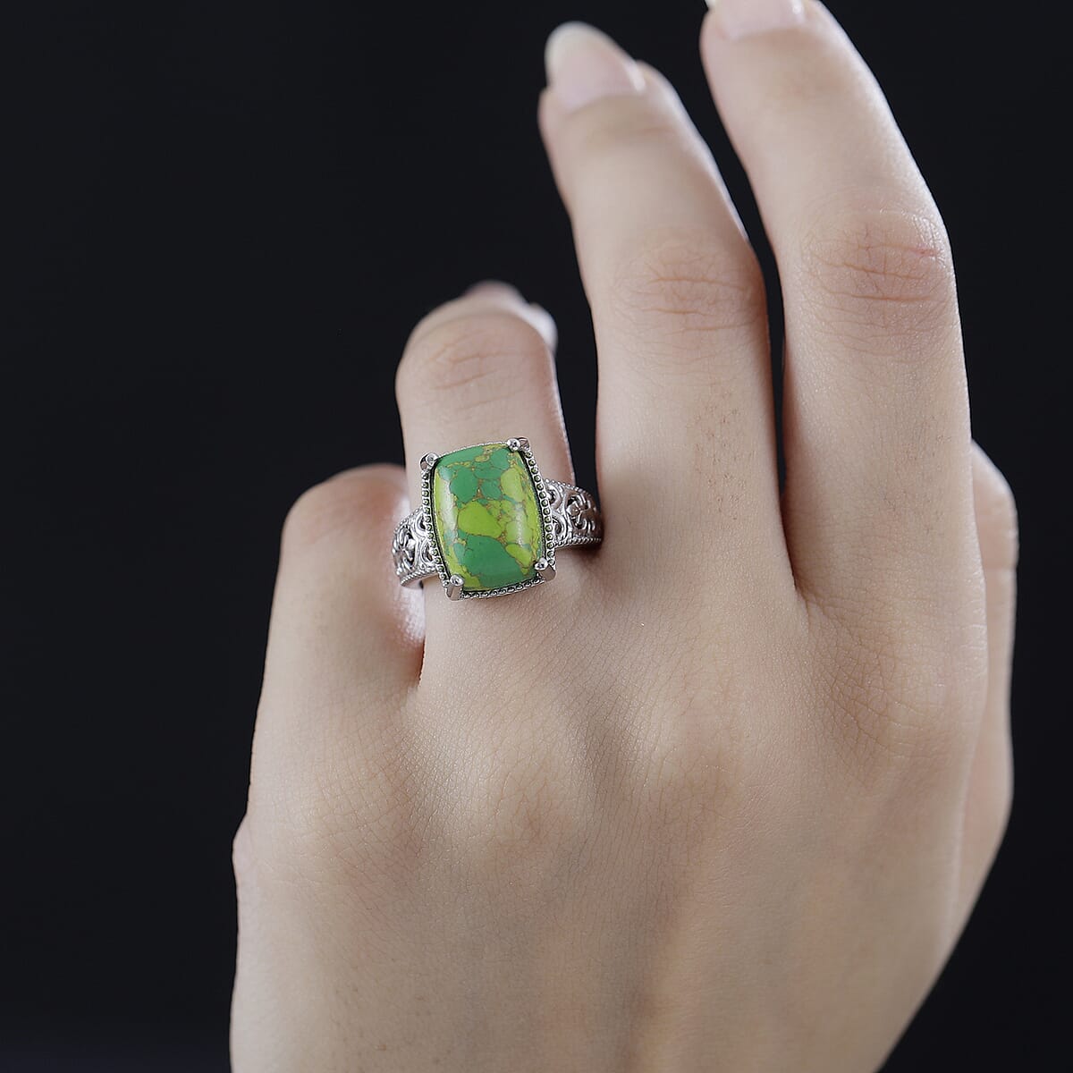 Mojave Green Turquoise Solitaire Ring in Platinum Over Copper with Magnet (Size 6.0) 6.20 ctw image number 2