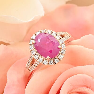 Iliana AAA Montepuez Ruby and SI Diamond 2.35 ctw Ring in 18K Yellow Gold (Size 7.0) 5.07 Grams