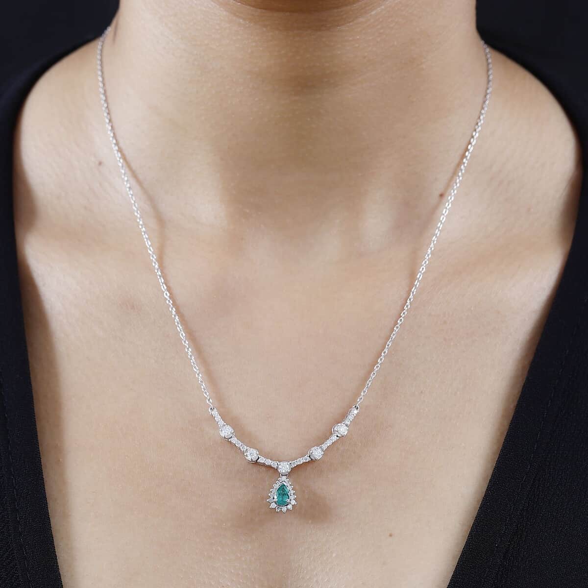 AAA Kagem Zambian Emerald and Moissanite Drop Necklace 18-20 Inches in Platinum Over Sterling Silver 1.15 ctw image number 2