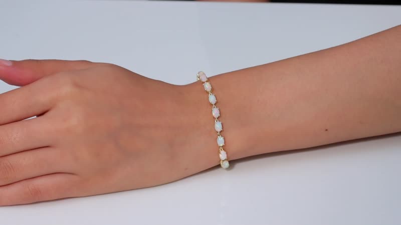 Luxoro 10K Yellow Gold Premium Ethiopian Welo Opal Link Bracelet (6.50 In) 5.75 ctw