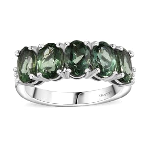 Madagascar Green Apatite and Diamond 2.30 ctw Ring in Rhodium Over Sterling Silver (Size 7.0)
