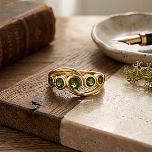 Chrome Diopside 0.97 ctw Ring in Vermeil Yellow Gold Over Sterling Silver (Size 10)
